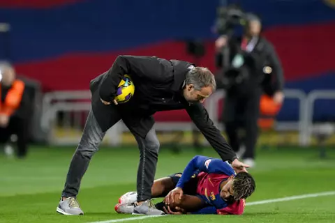 فليك: لامين يامال ليس على ما يرام.. ولا أعلم موقفه من مباراة الكلاسيكو